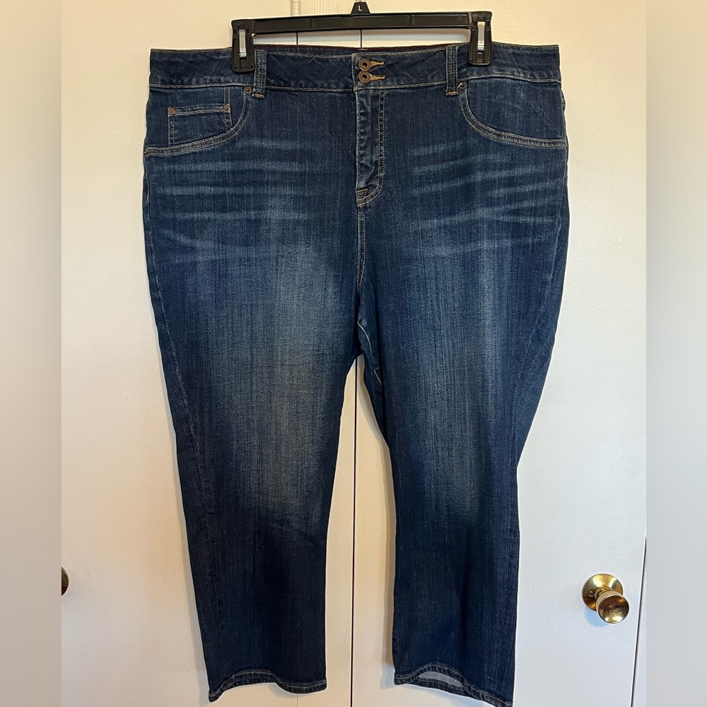 Lucky Brand Dark Blue Cropped Jeans 22W